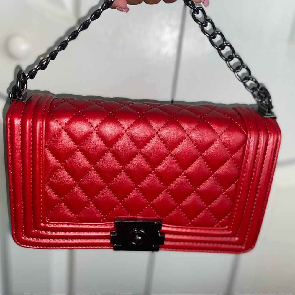 Luxury Diamond Pattern Handbag